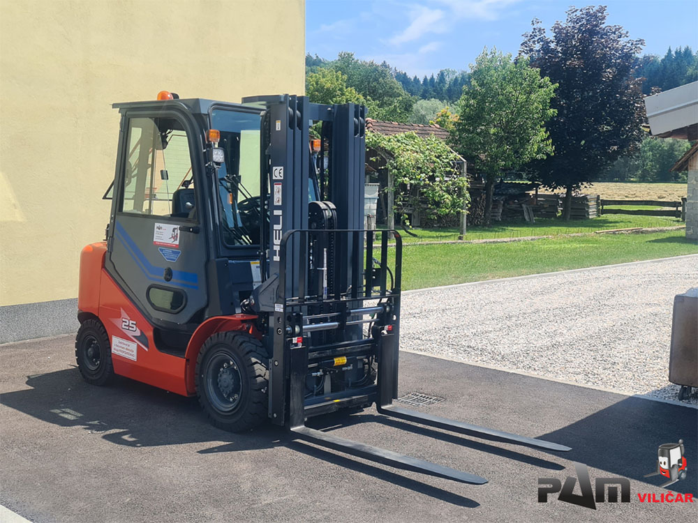 PRODAJA HELI VILIČARJEV 